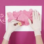 Zamalowujemy poszczególne części wzoru.