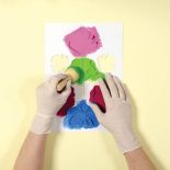 Zamalowujemy poszczególne części wzoru.