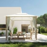 Pawilon ogrodowy z zasłonami