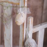 zawieszki jajka na drzwi