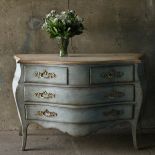 Zdjęcie: Angelo Antique. Lekkie antyki