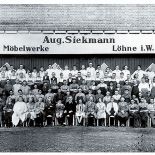 Zdjęcie pracowników firmy, rok 1930. Nic dodać, nic ująć