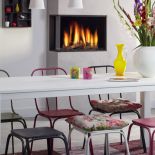 Zdjęcie: Świat Kominków. Drewno, gaz czy prąd?