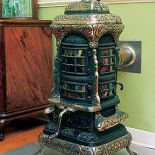 Zdobiona koza po za tym, że grzeje to jeszcze dekoruje wnętrze.