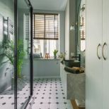 zielony kamienny blat pod umywalkę