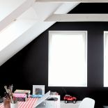 Znajduje się tu sypialnia i dwie pracownie.