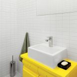 Znaleziony na strychu żółty myjok, czyli szafka pod umywalkę.