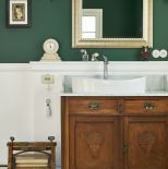 Jakie trendy aranżacyjne królują w wystroju modnych łazienek? Zobacz najpiękniejsze aranżacje łazienek według