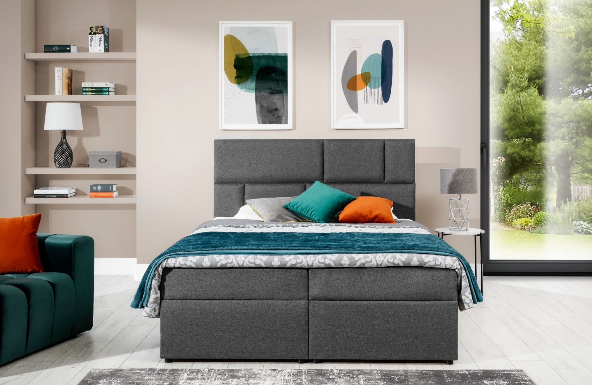 przytulna sypialnia w mieszkaniu