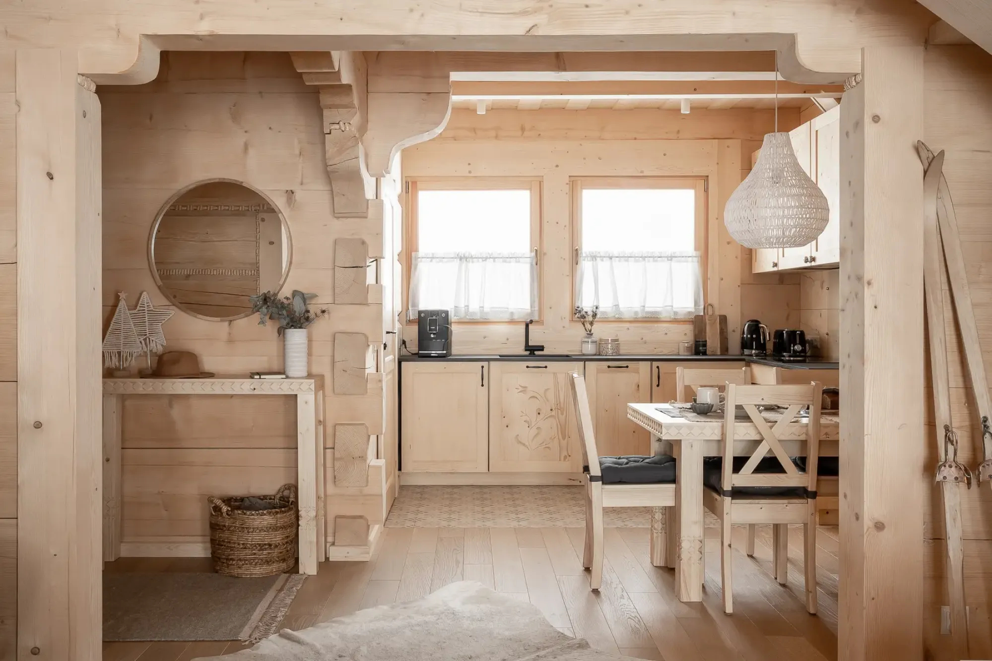 Osada Roztoki dom góralski z duszą