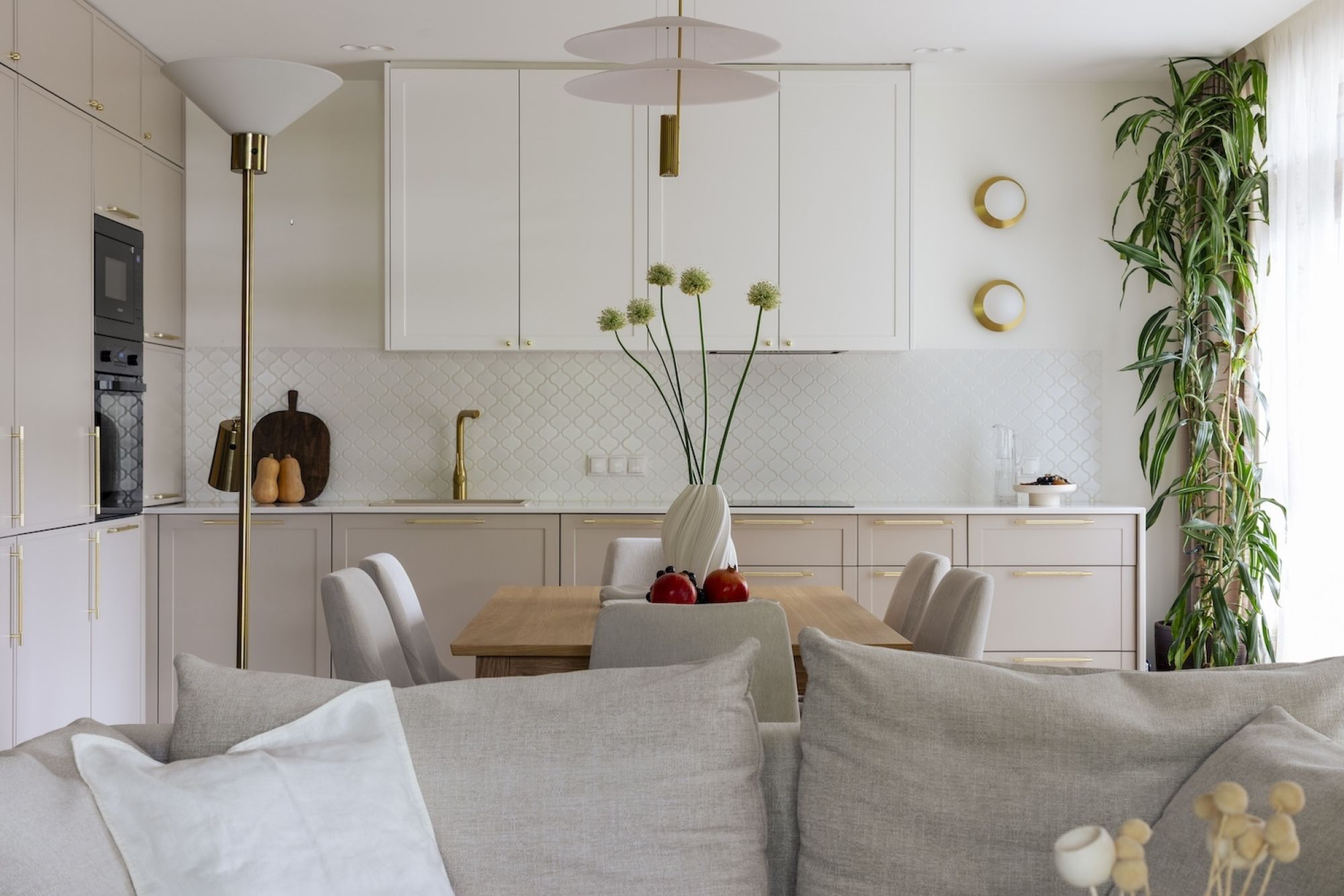 kuchnia otwarta na salon