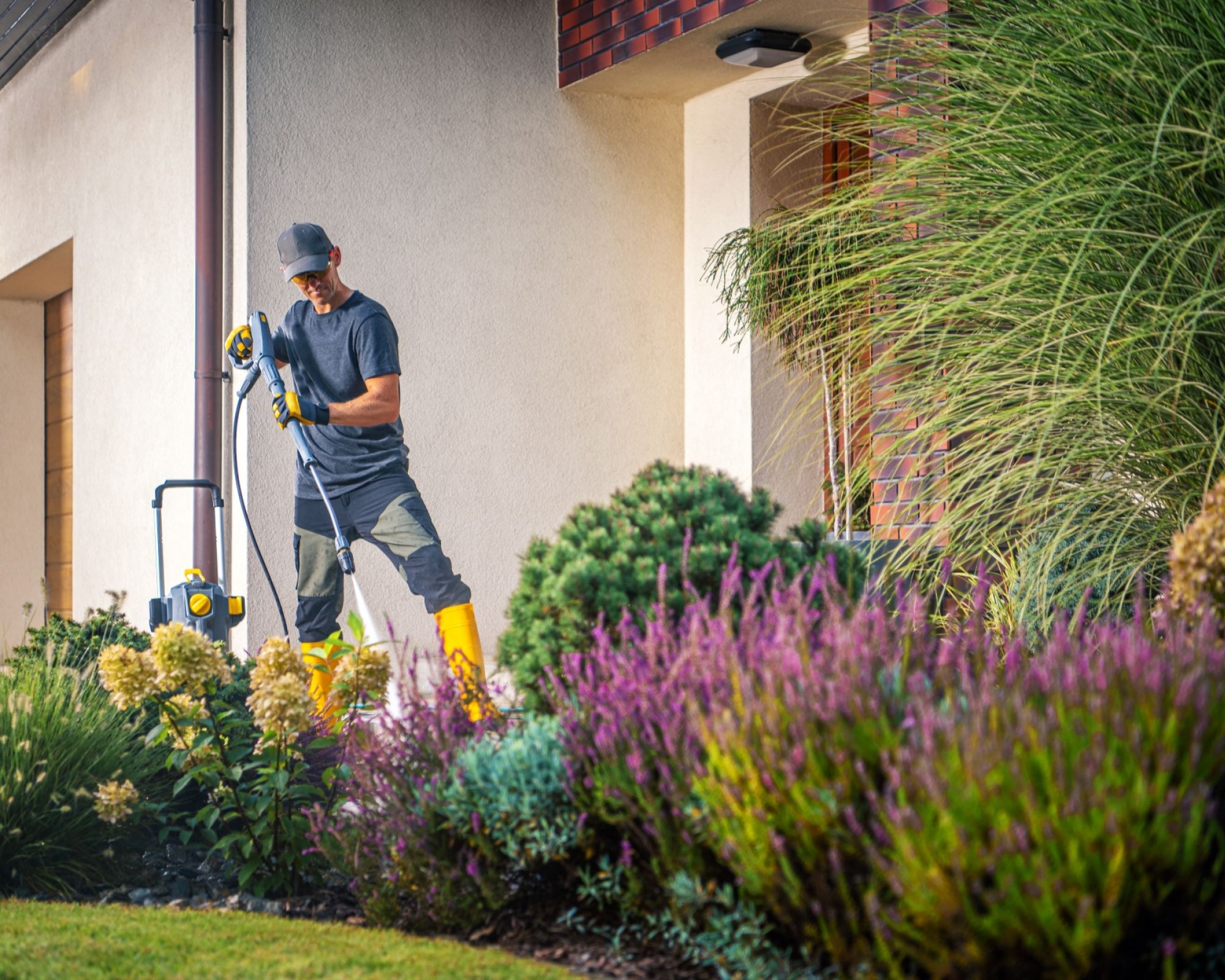 zaskakujące zastosowania myjki ciśnieniowej w domu i ogrodzie