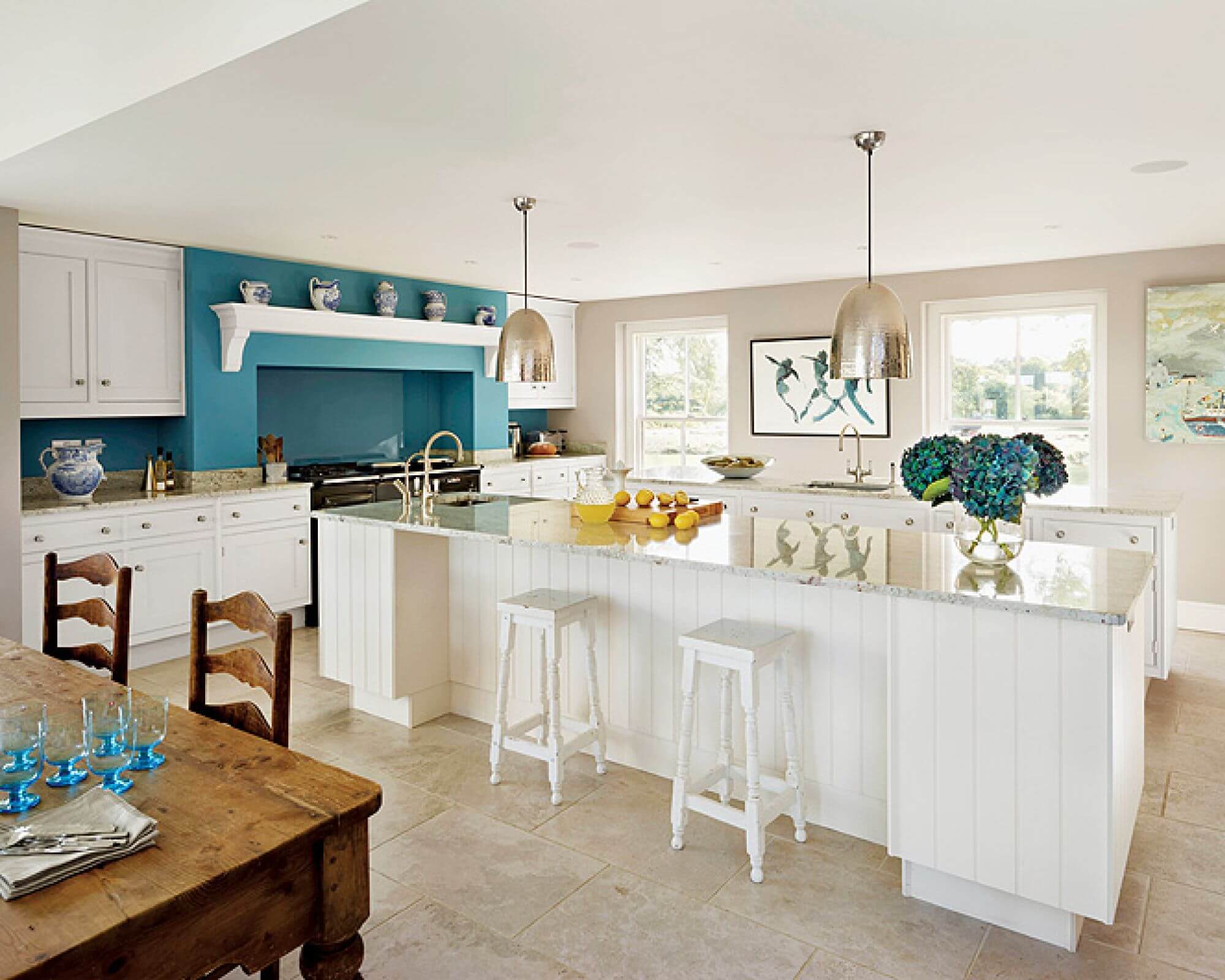 Urządzamy kuchnię: tradycyjnie czy nowocześnie?