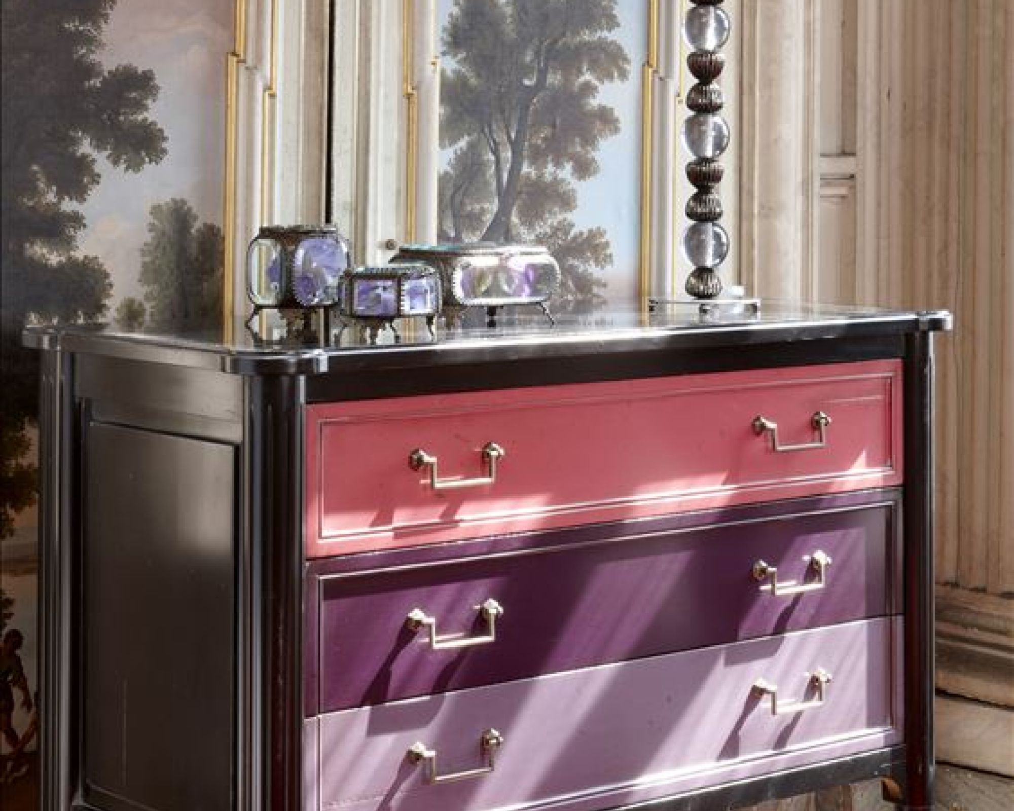 Komody jak dzieła sztuki