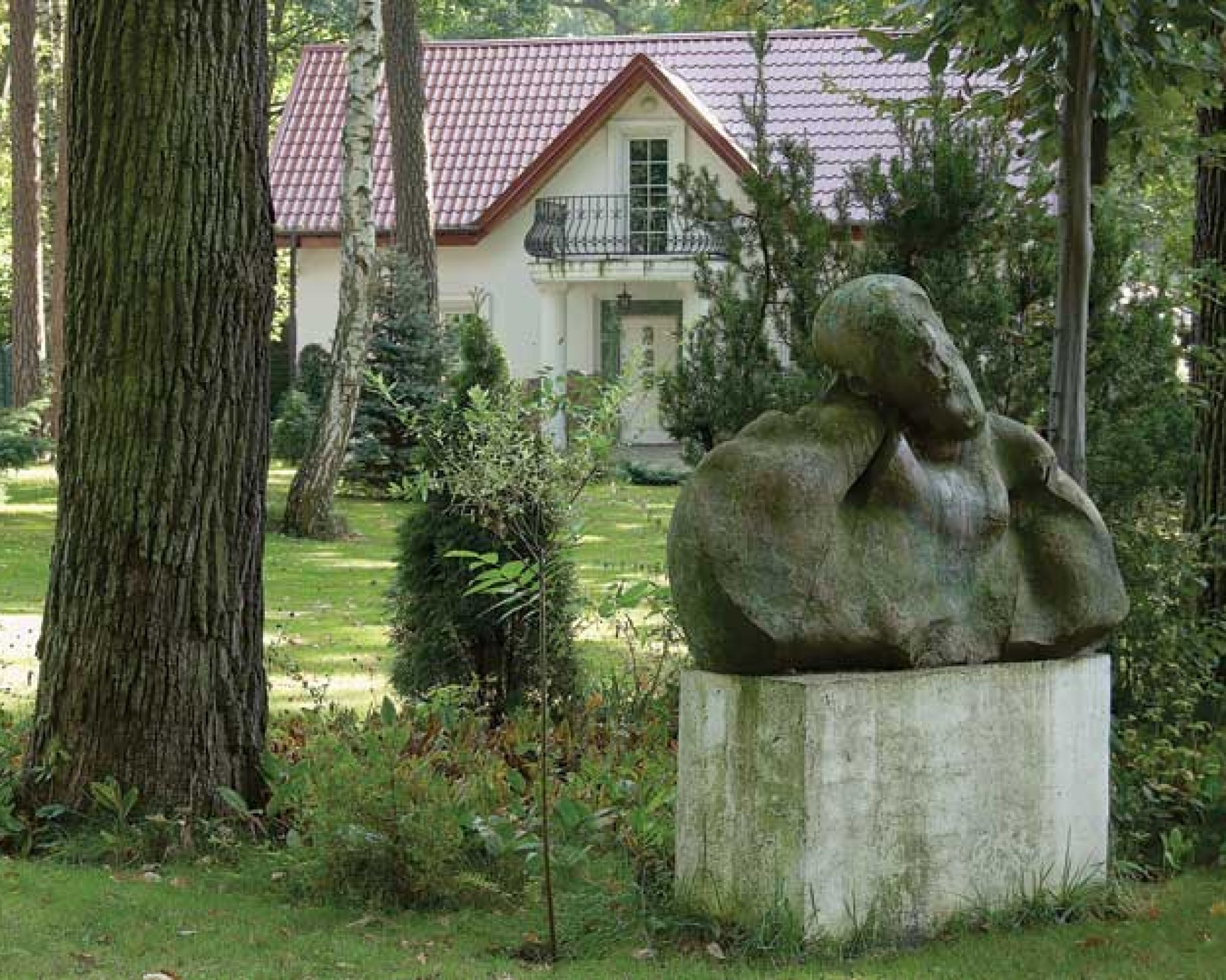 Ogród z rzeźbami Adama Myjaka