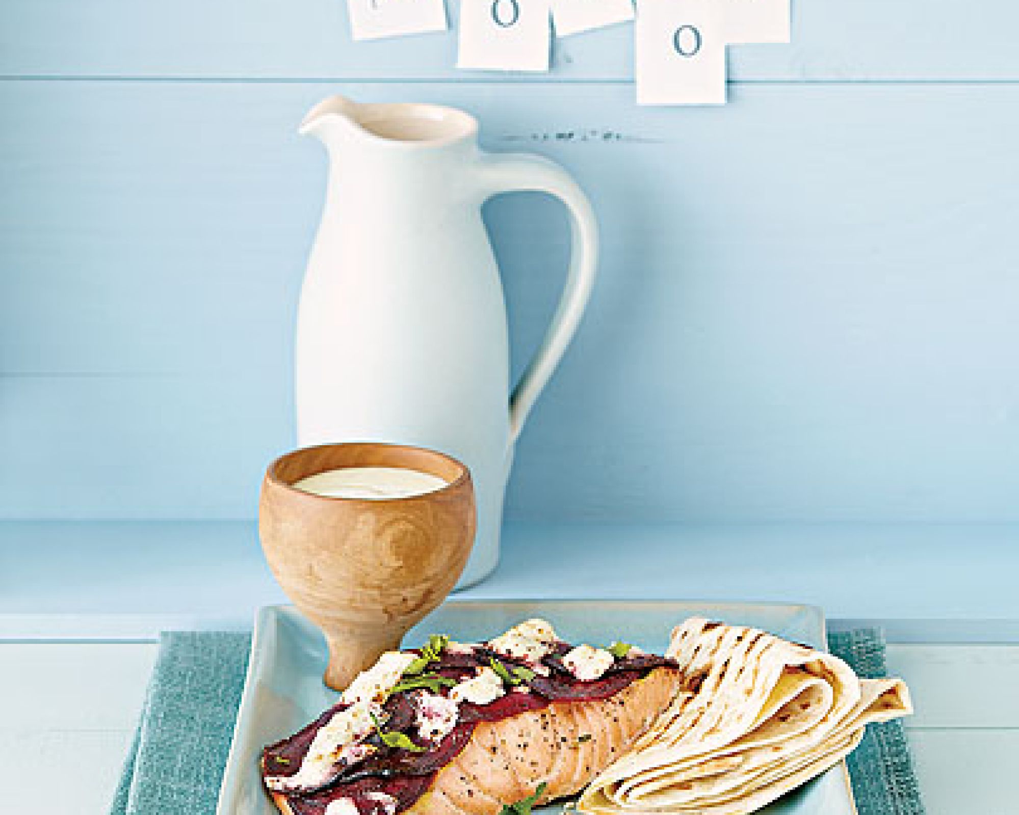 Prosto z morza. Przepisy, dania z ryb, łosoś, przepisy na lato