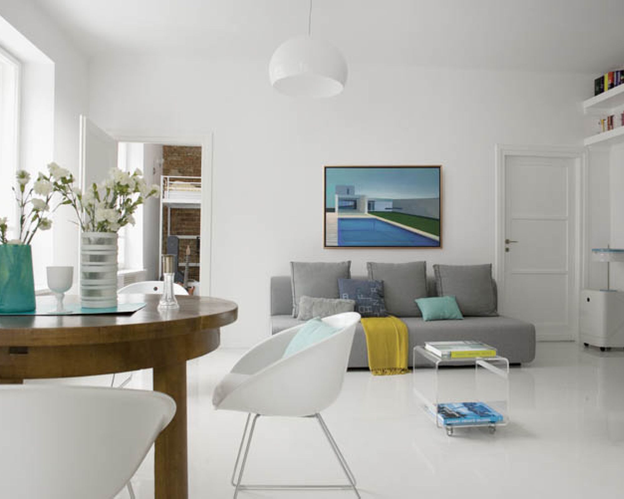 Ulubiony kolor właścicielki mieszkania to biel.