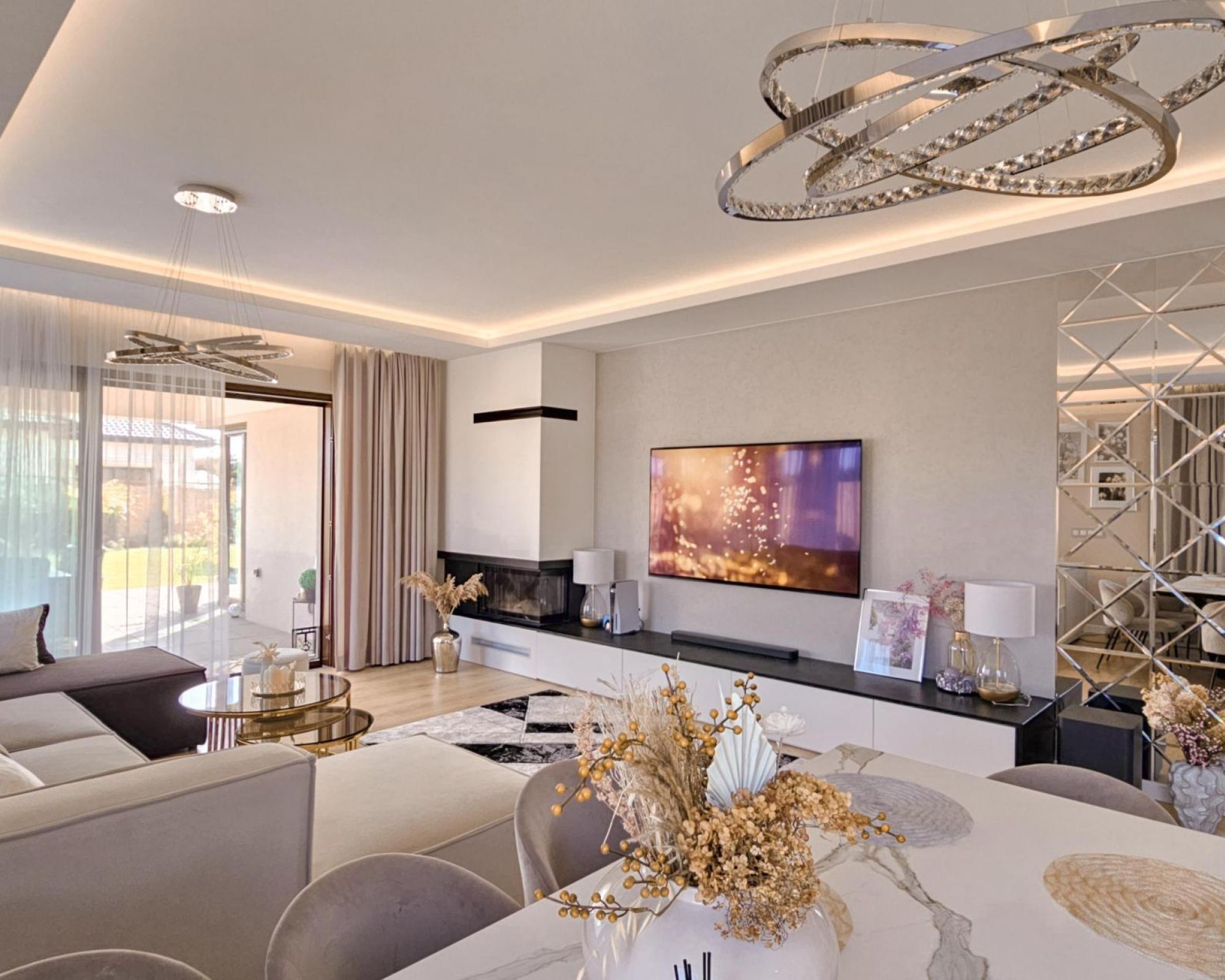 wnętrza domu na makowej