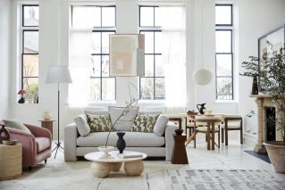 elegancki salon w jasnych odcieniach