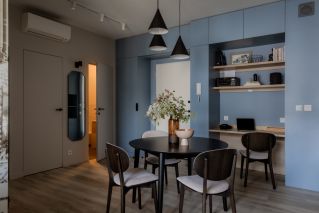 aranżacja mieszkania 55 m2 w beżach i błękicie