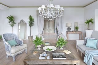 salon w stylu francuskim inspiracje