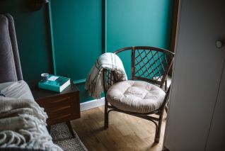 turkusowa sypialnia aranżacje