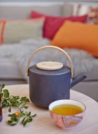 ceramiczny dzbanek z podgrzewaczem