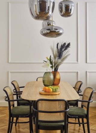 jadalnia w przedwojennej kamienicy