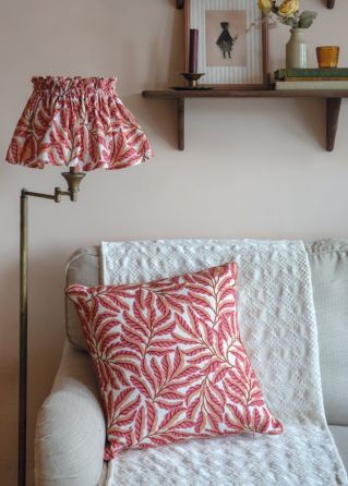 wnętrza w stylu granny chic i grandmillennial