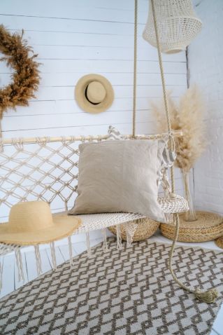 wisząca ławeczka w stylu boho