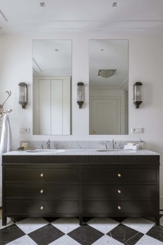 czarno biała łazienka modern classic