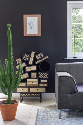 W tym nowoczesnym wnętrzu stare łączy się z nowym – Ewa zafascynowana współczesnym designem w swoim domu połączyła go