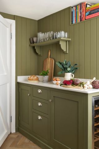 kuchnia oliwkowa zieleń