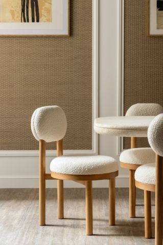 jadalnia w luksusowym apartamencie