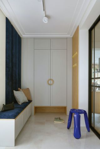 aranżacja holu przedpokoju w nowoczesnym domu