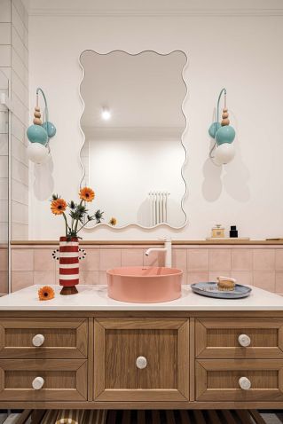 pastelowa łazienka aranżacja