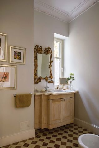 łazienka stylowej willi z duszą