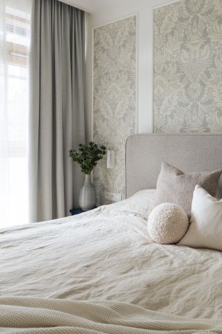 tapeta w ramach ze sztukaterii