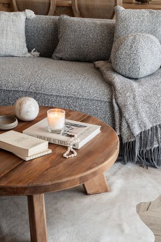 przytulny salon w domu w górach