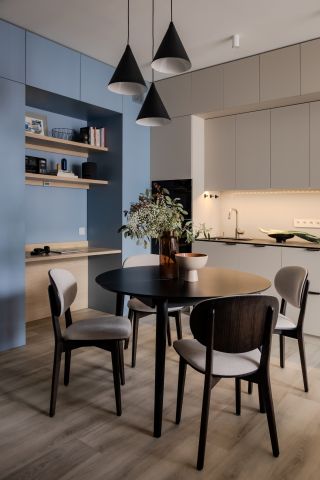 Kuchnia z jadalnia w salonie