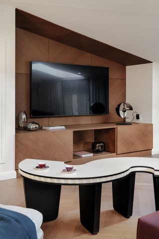 domowe biuro na poddaszu