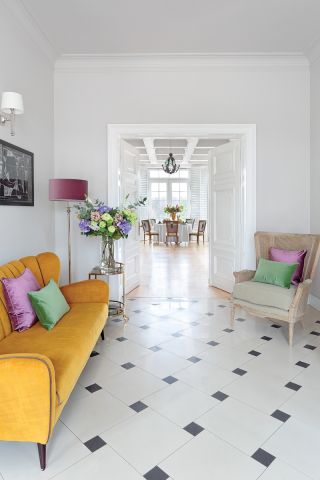 hol w stylu francuskim