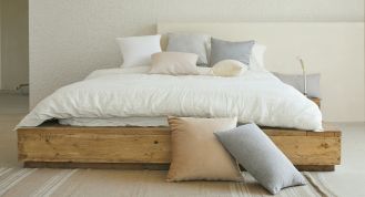 sypialnia w stylu eko jak wybrać naturalny materac