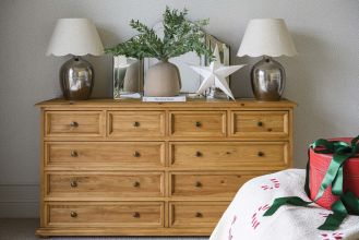 sypialnia w stylu skandynawskim i angielskim