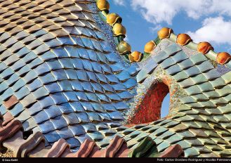 Dach jak grzbiet smoka. Dom hiszpańskiego przemysłowca