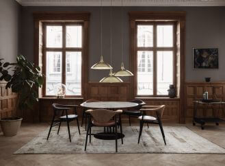 salon w starej kamienicy