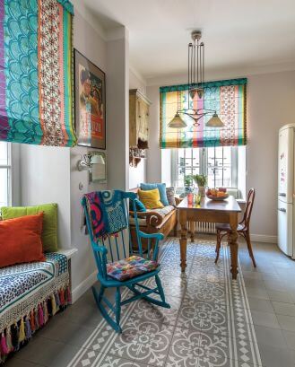 Kuchnia miała być stonowanym tłem dla warzyw i owoców. Potem okazało się, że potrzeba więcej kolorów. Wniosły je tkaniny