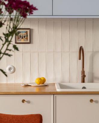 szkliwione płytki na ścianę