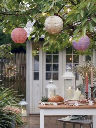 solarne lampiony ogrodowe