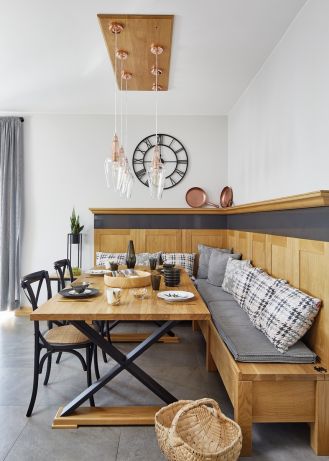 drewniany narożnik w kuchni